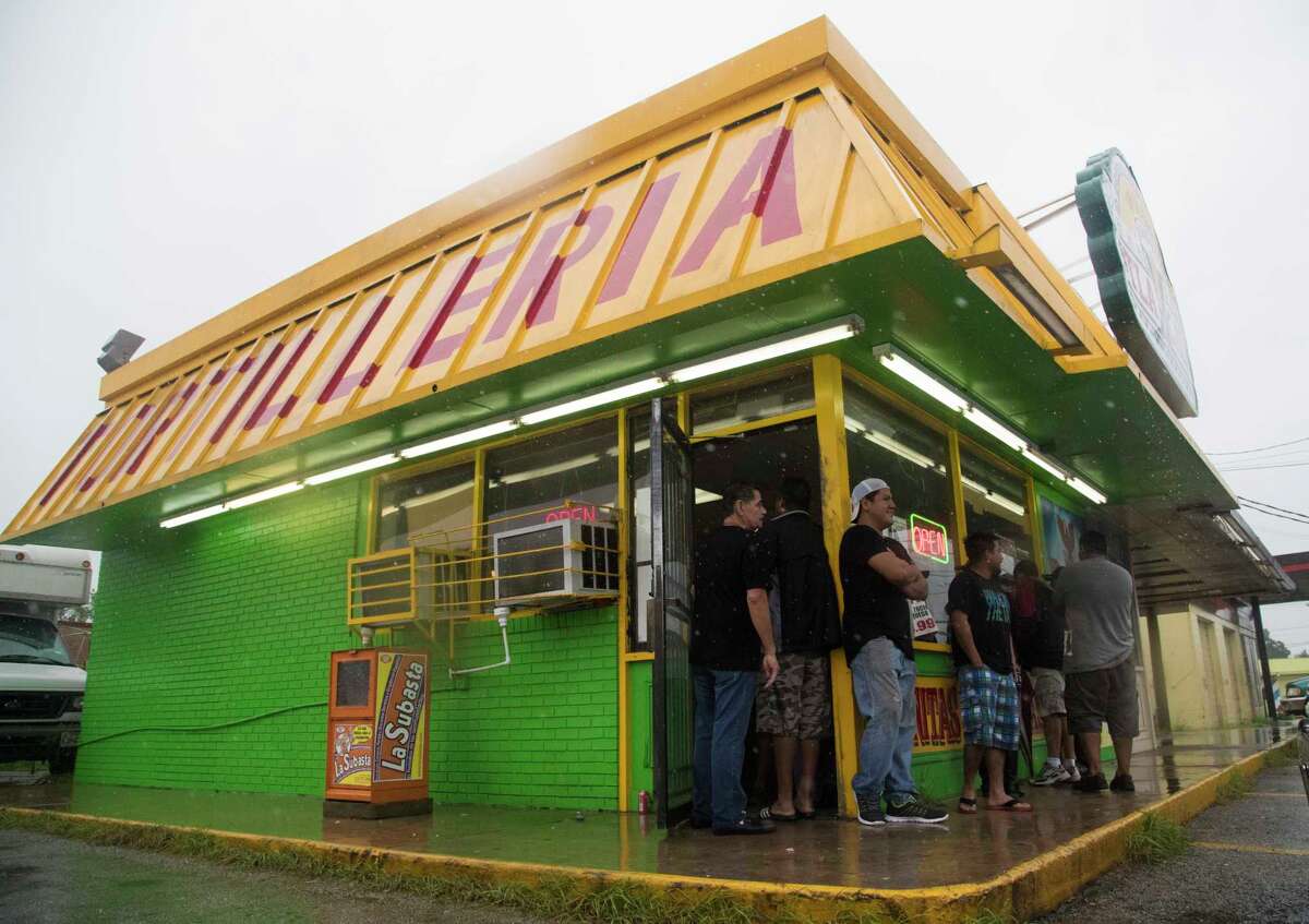 Store openings have Houstonians shopping and sharing