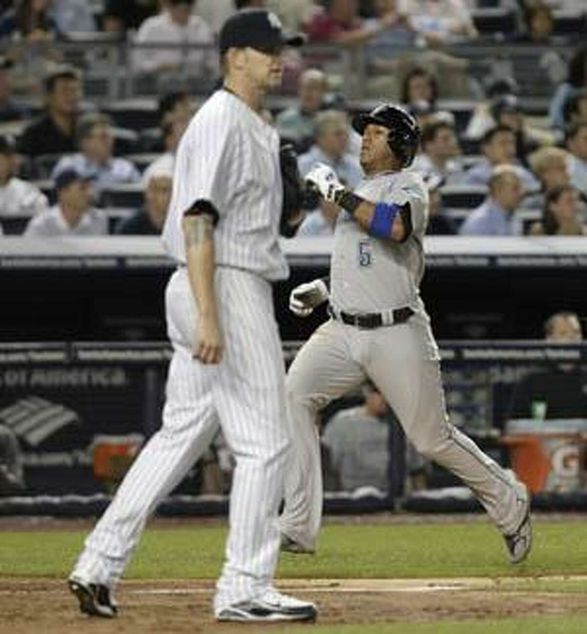 Yankees' Mark Teixeira, Nick Swisher have a blast - The Boston Globe