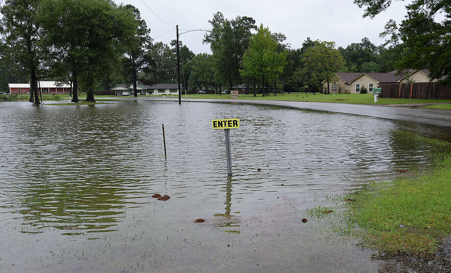 Photos: Water everywhere in SE Texas - Beaumont Enterprise