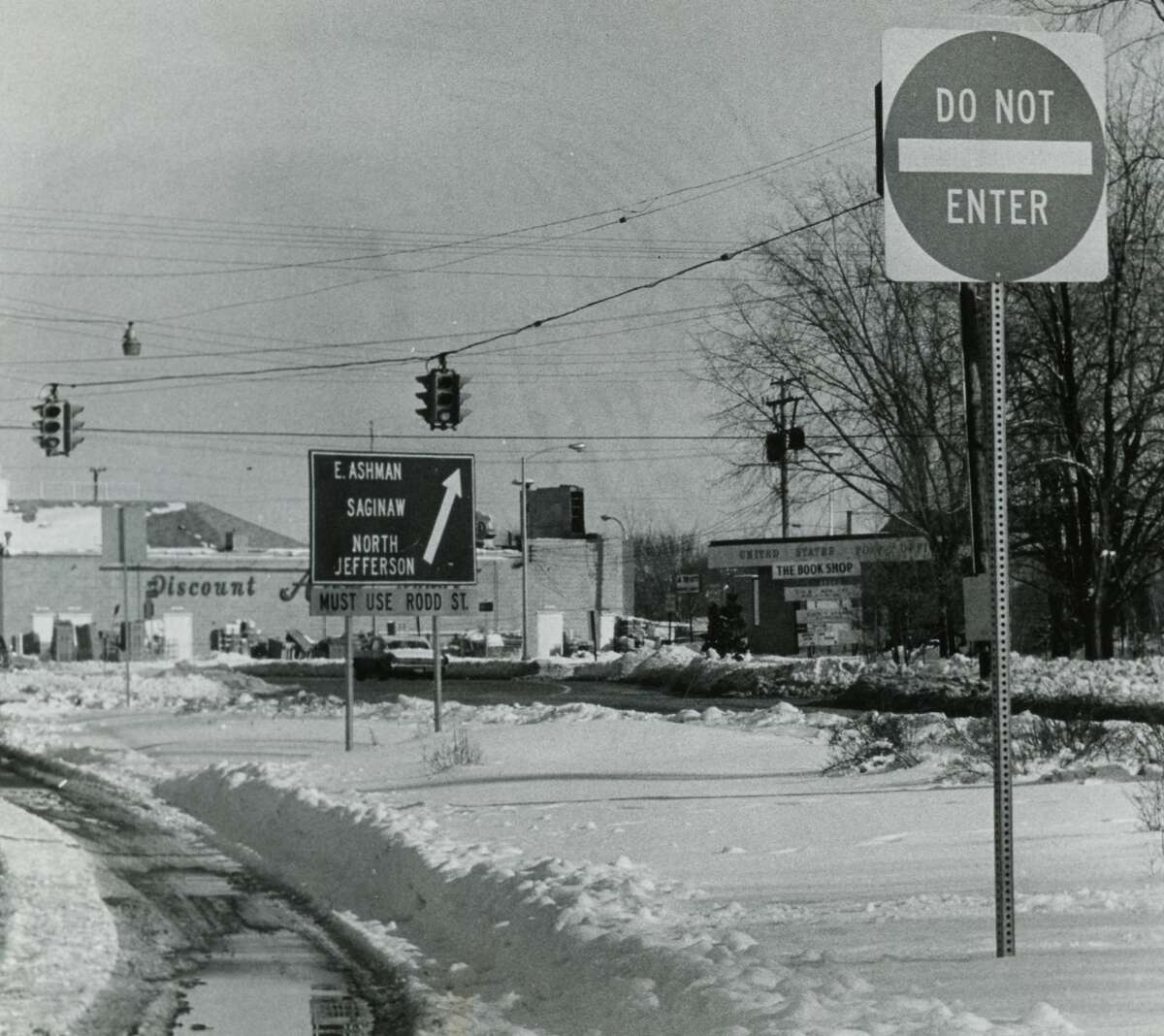 Throwback Midland traffic