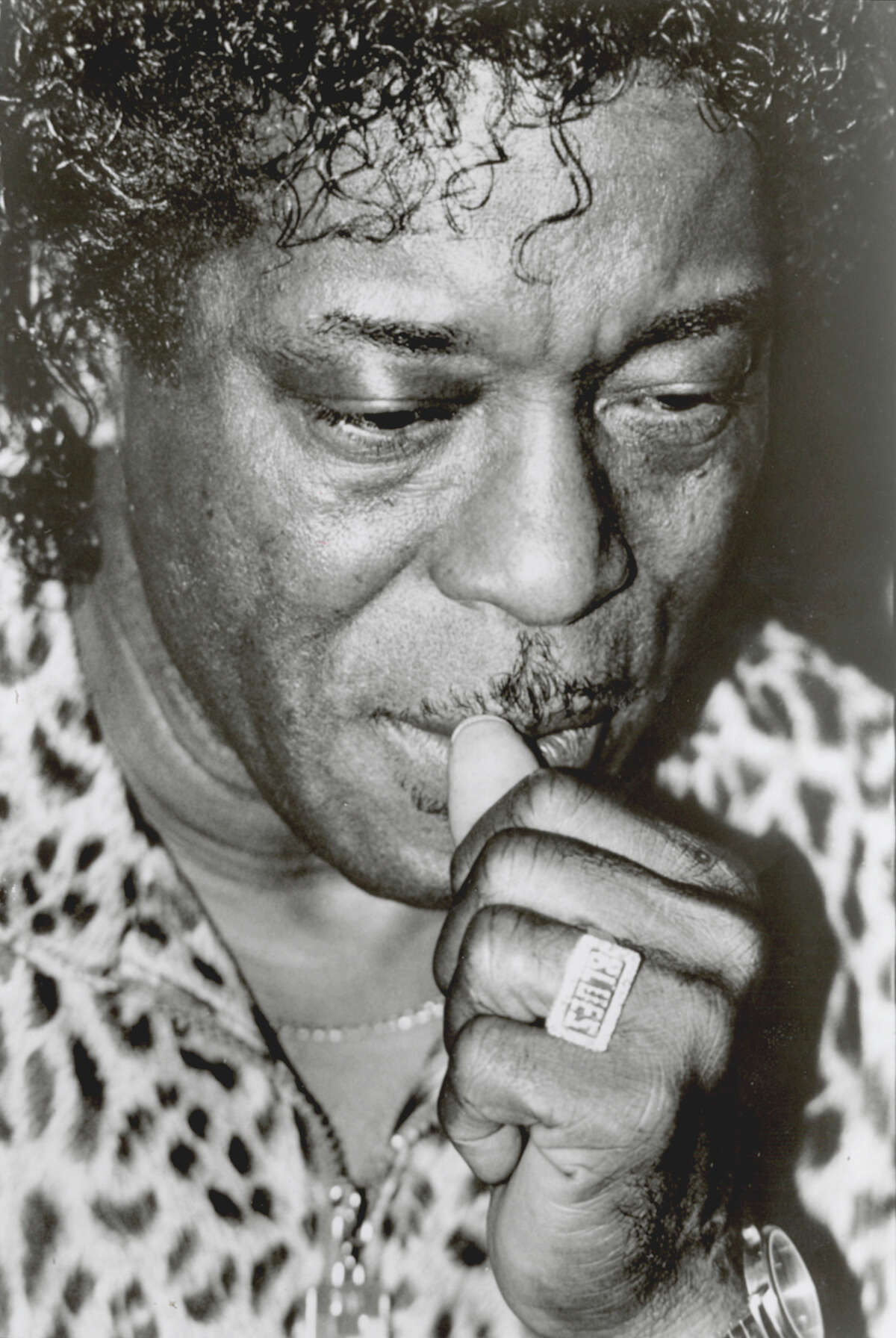 Buddy Guy keeps the blues alive