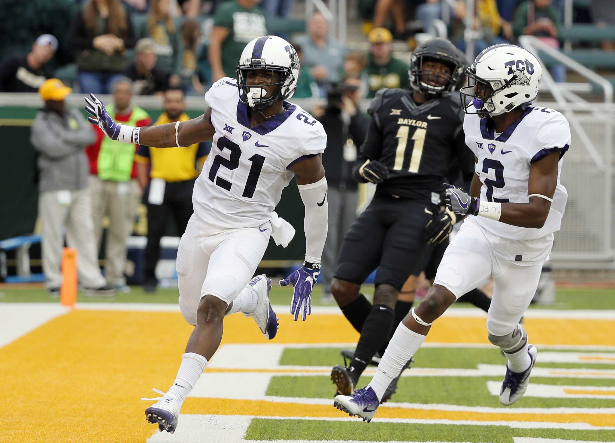 Mattress Mack' drops $1.5 million on TCU to win college football