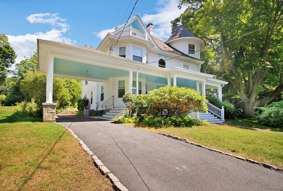 Centuryold Trumbull house once home to Sikorsky