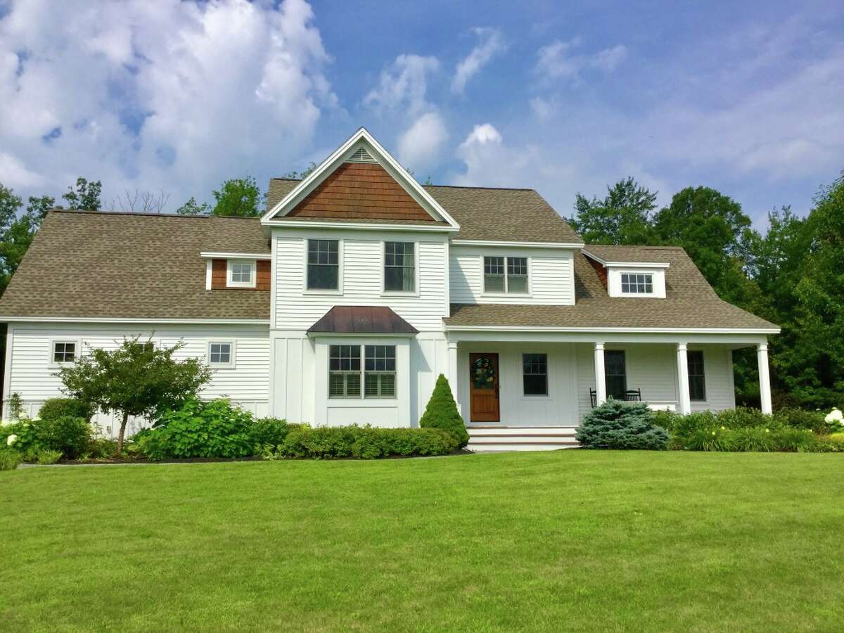 House of the Week Custom in Malta