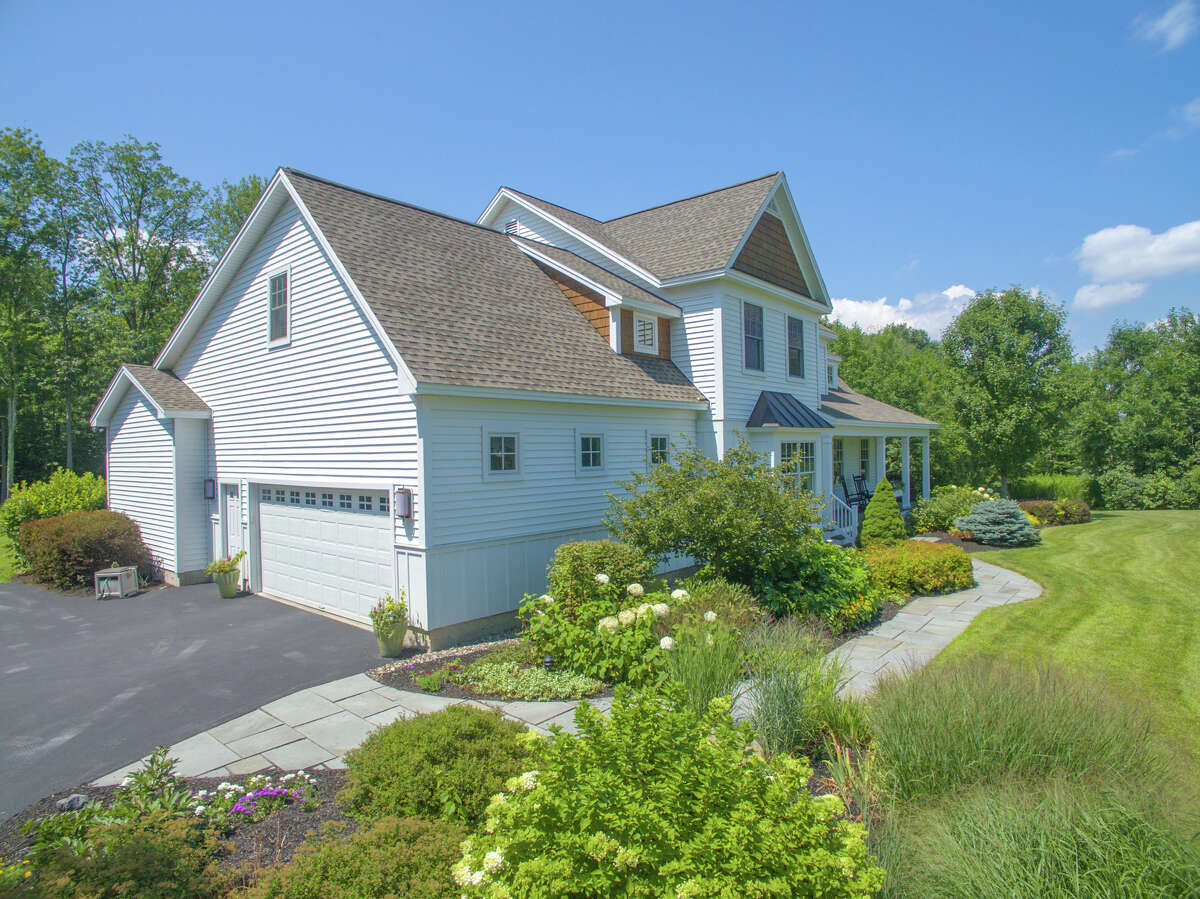 House of the Week Custom in Malta