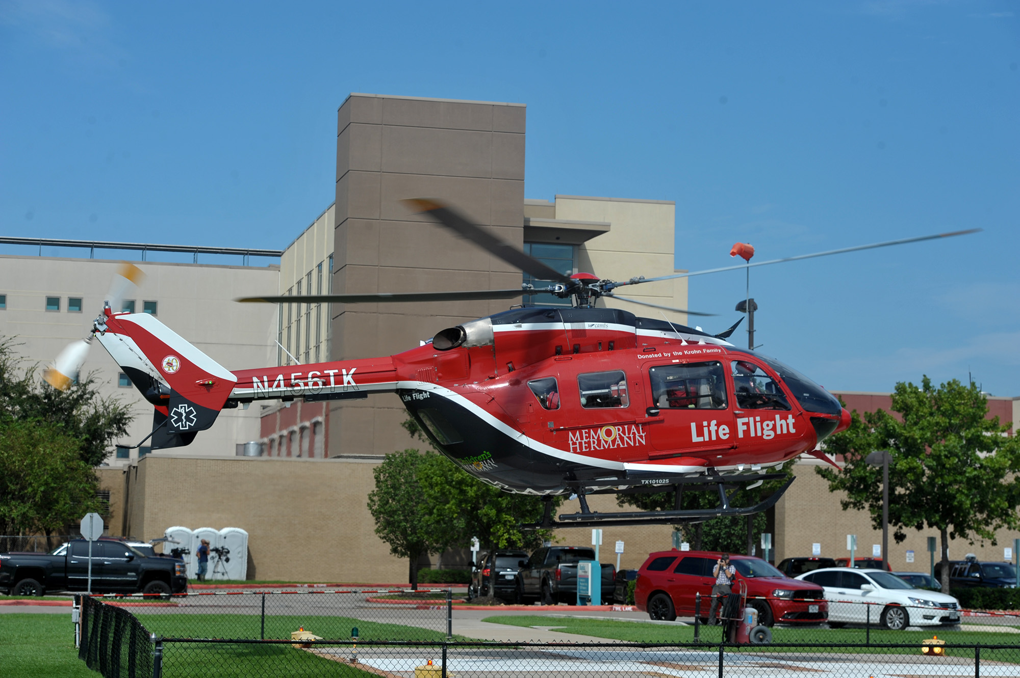 A child hit by car in Beaumont flown to Houston hospital