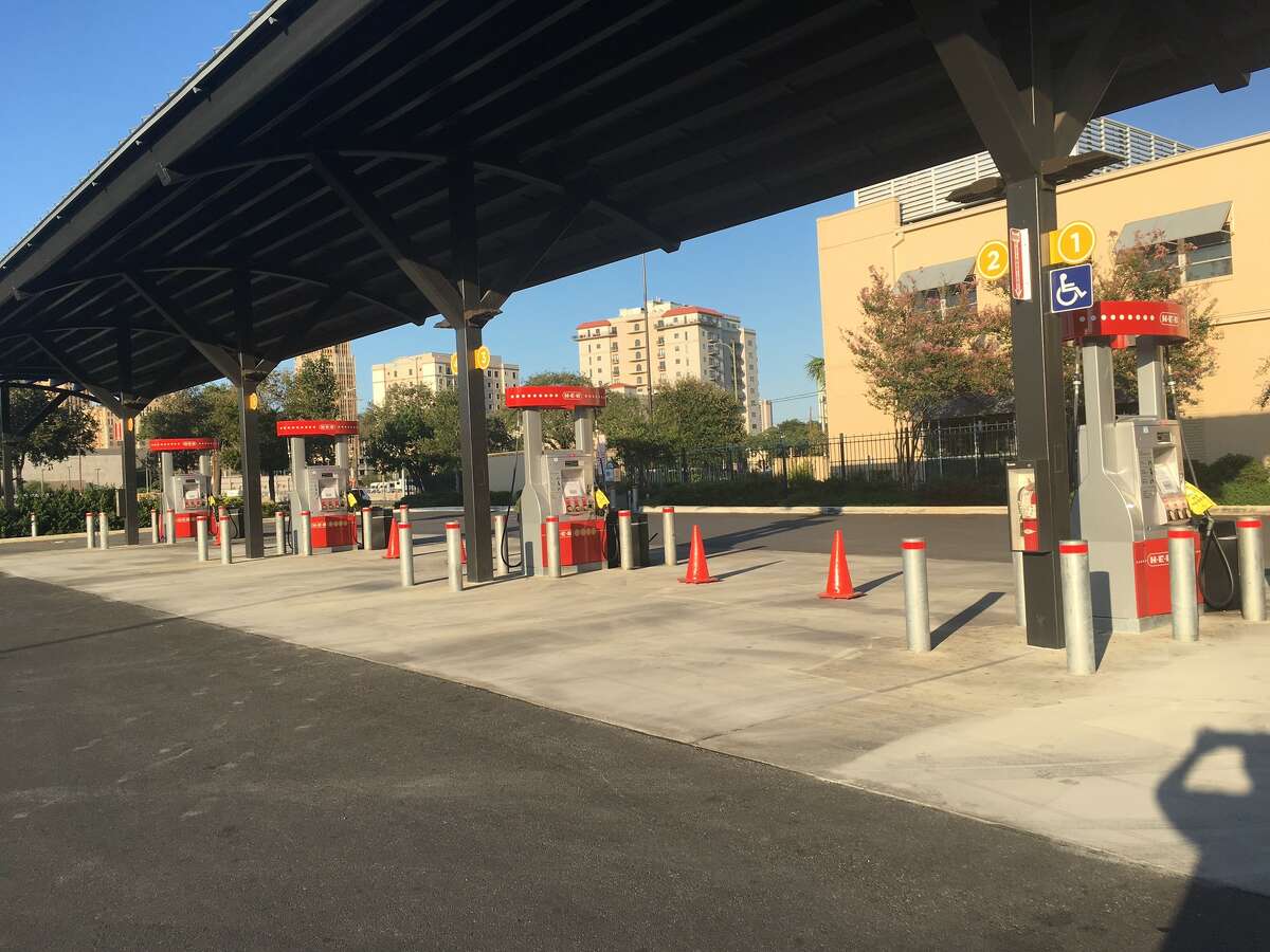 A number of gas stations including this station at H-E-B ran dry Thursday Aug. 31, 2017.