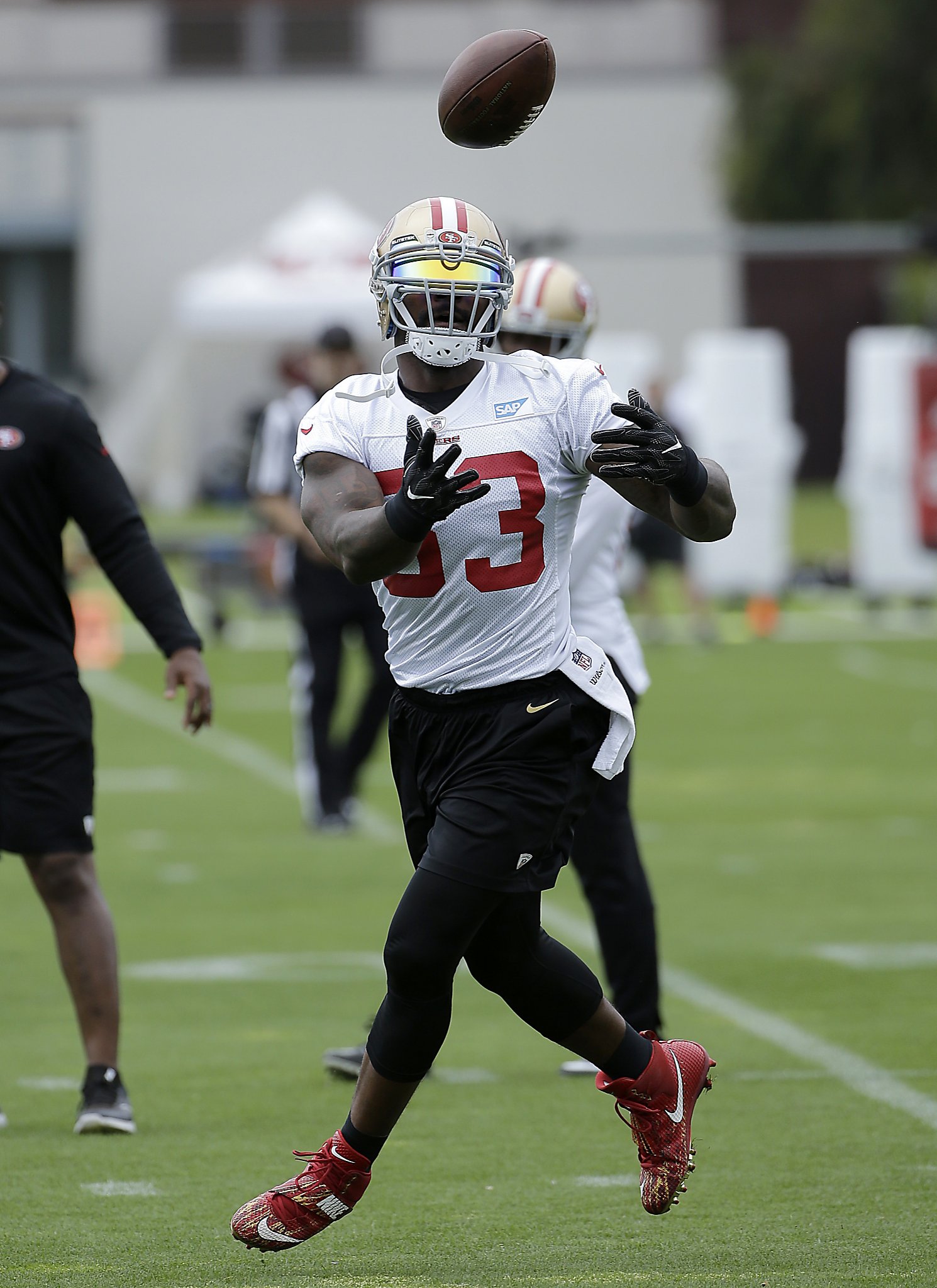 NaVorro Bowman's Road to Recovery Continues at 49ers Training Camp