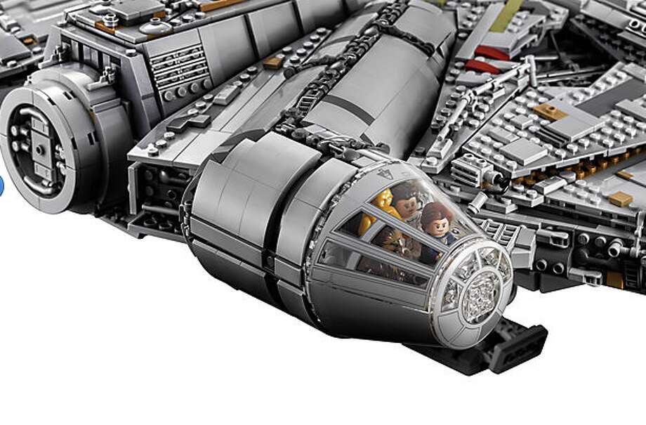 A closer look at the crew in the Millennium Falcon cockpit. Photo: Courtesy LEGO