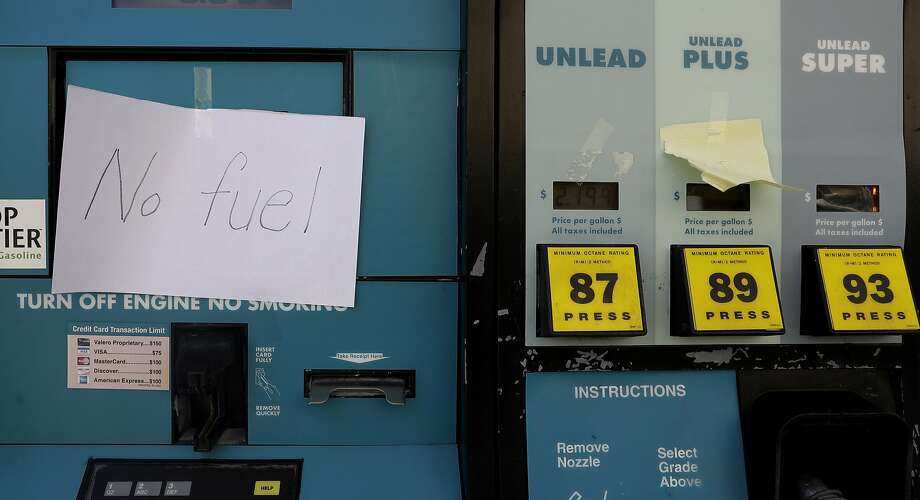 If you can, set up a gasoline-powered pump.  Photo: Eric Gay, Associated Press