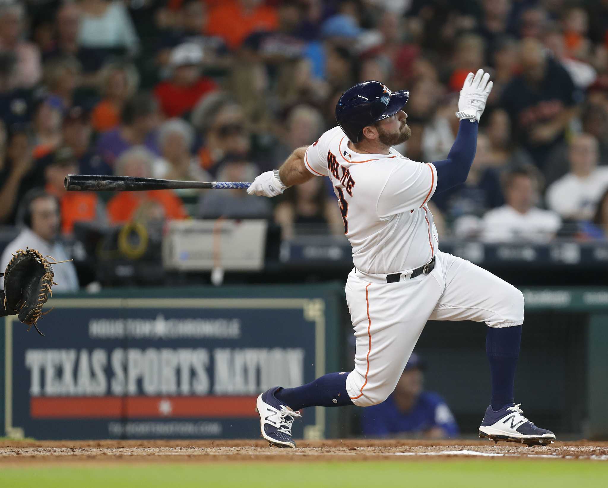 Astros' Josh Reddick screams 'f—k' after popup against Dodgers