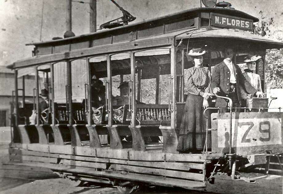 San Antonio’s 55-year streetcar ride - San Antonio Express-News