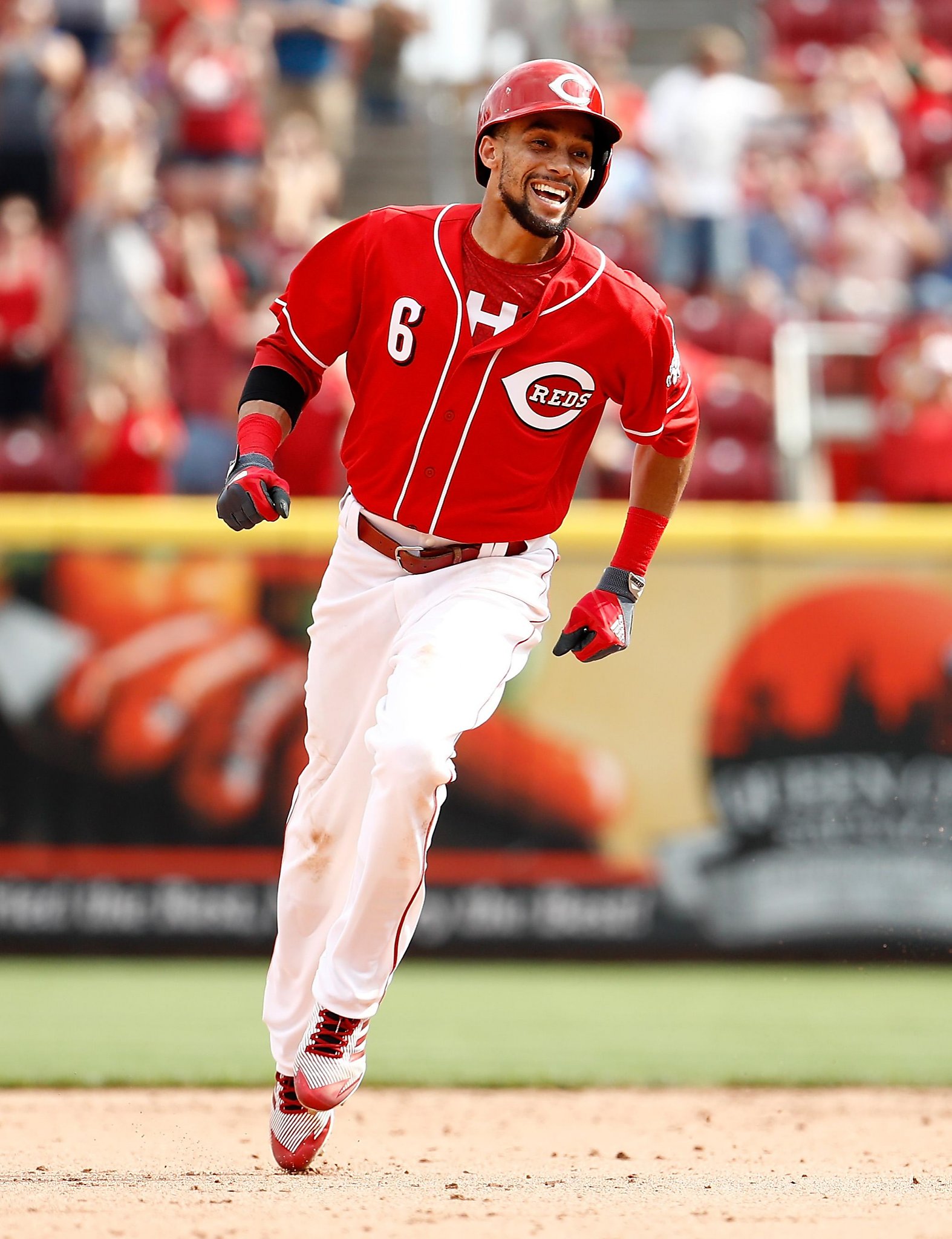 Giants discussing deals for Reds' Billy Hamilton, Marlins outfielders