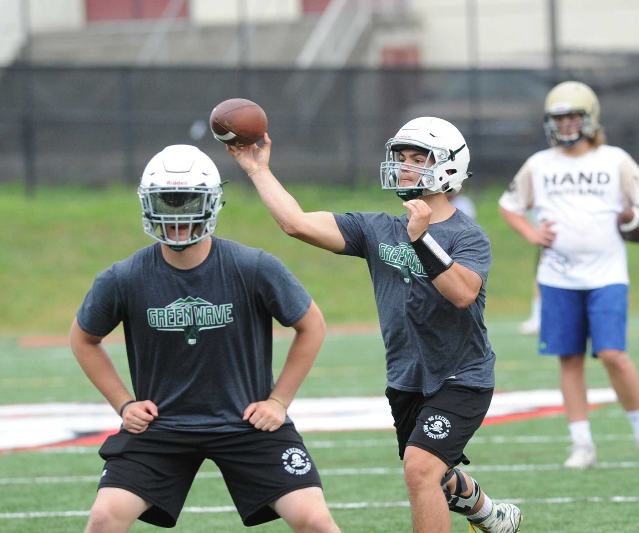 New Milford football carries experience into 2017