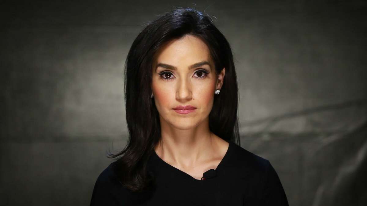 KSAT anchorwoman Isis Romero mixes serious reporting with compassion in her new 'Up Close' prime-time series on KSAT, which bows with a true crime tale of a San Antonio murder at 9 tonight.