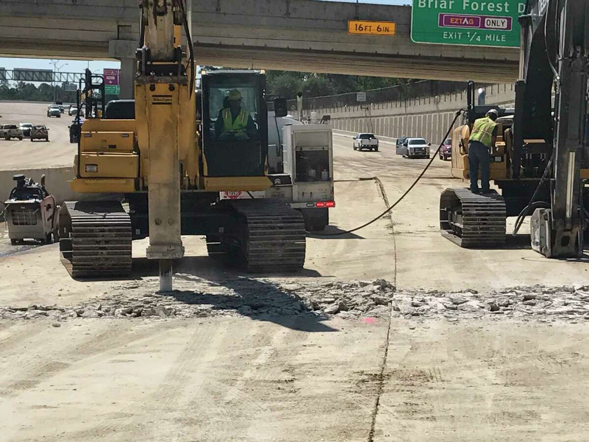 Buckled concrete along the Sam Houston Tollway near Boheme, south of Interstate 10, will keep the lanes closed at least for one week. Crews On Thursday, Sept. 7, 2017, began breaking up the lanes so the roadbed could be inspected.