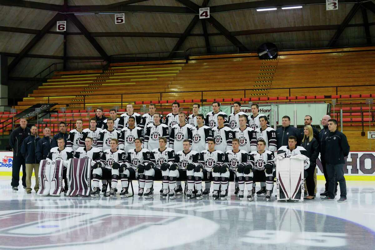 Union hockey looks to restock the trophy case