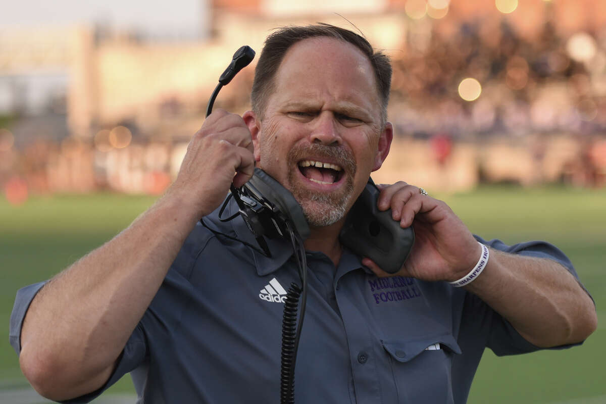 Midland High head football coach Tim Anuszkiewicz reacts after El Paso Montwood scored a touchdown Sept. 7, 2017, at Grande Communications Stadium. James Durbin/Reporter-Telegram