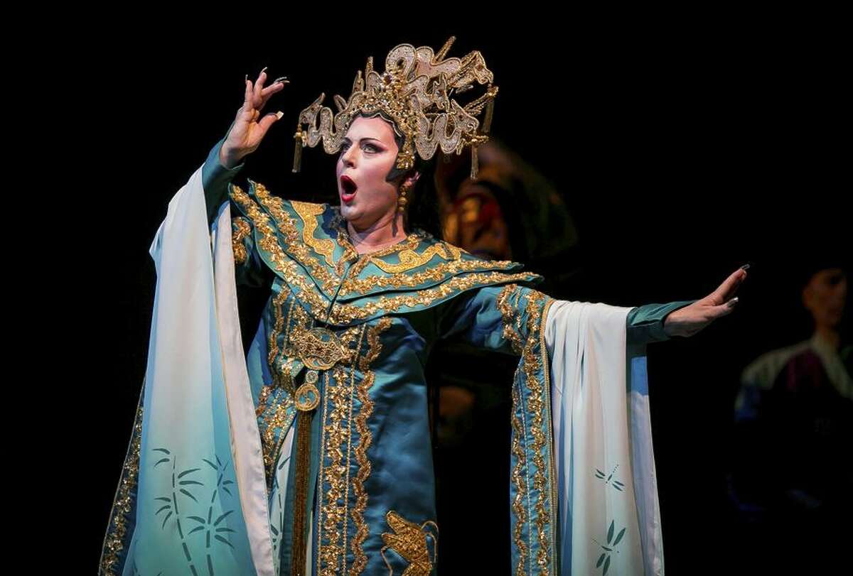 Martina Serafin sings the title role in Puccini’s “Turandot” on the San Francisco Opera’s opening night.