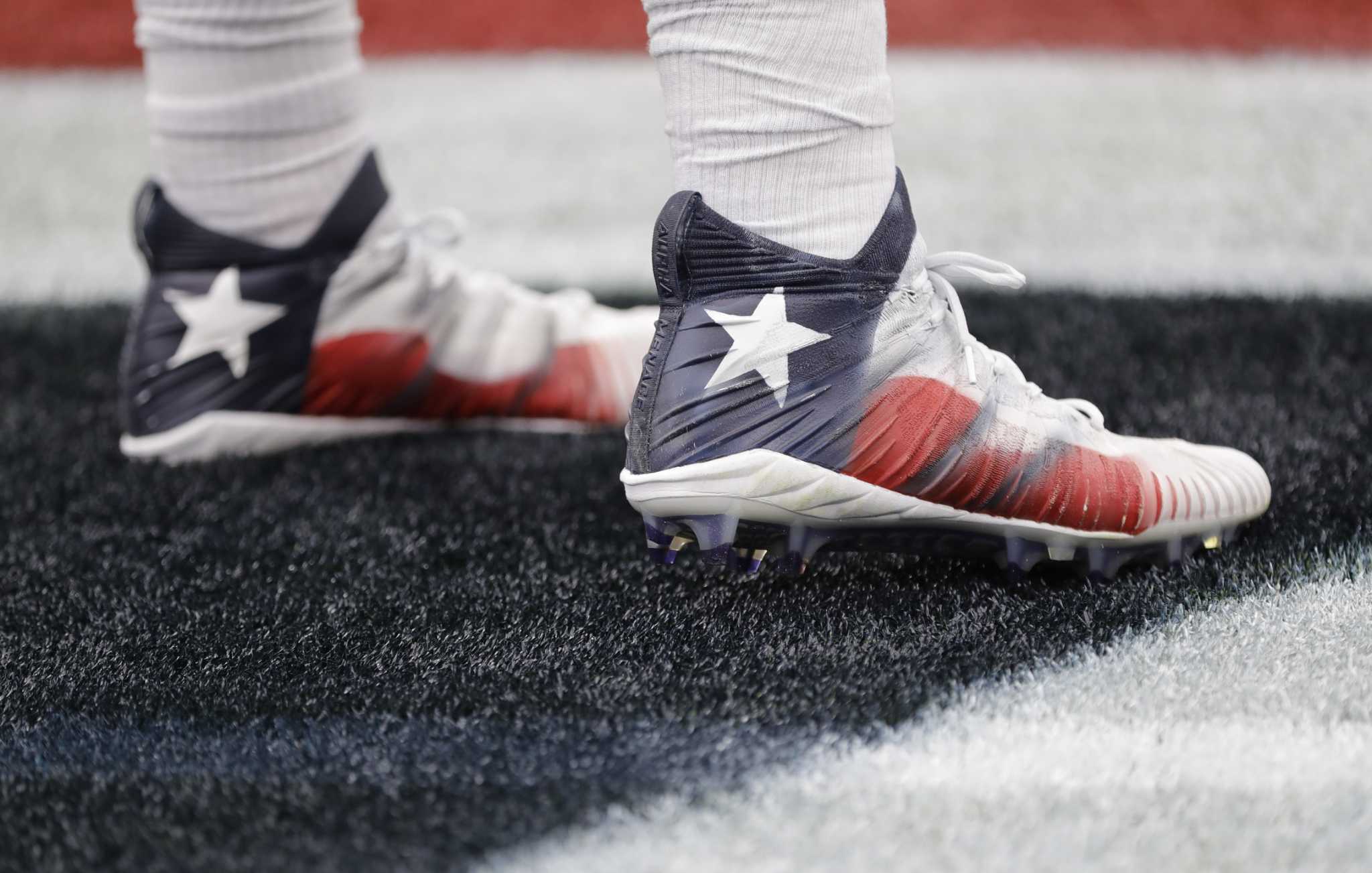 HOUSTON TEXANS STAR J J WATT PREGAME PUMP UP 8X10 PHOTO