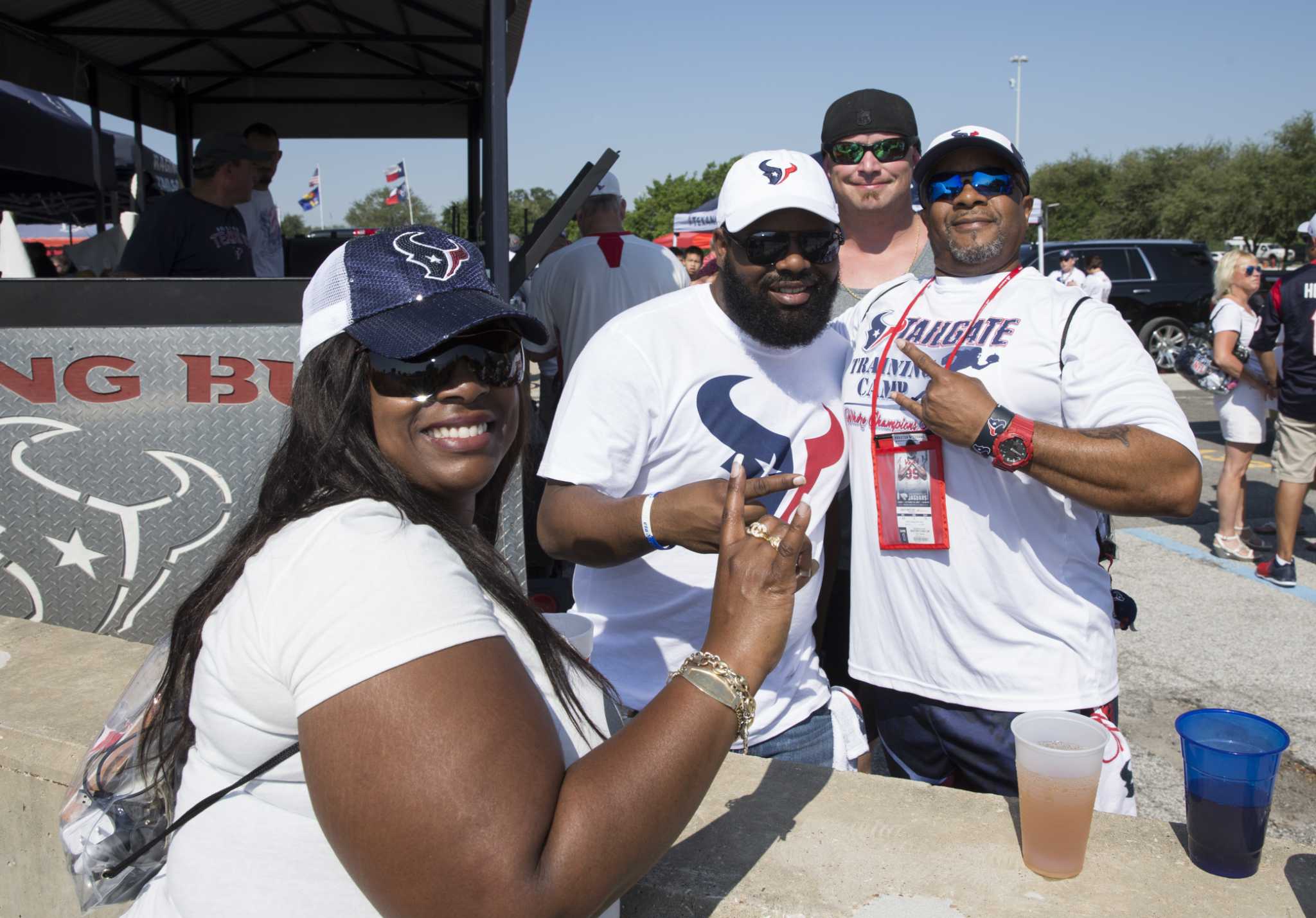 Texans fans show up looking 'Houston Strong' for gameday tailgating