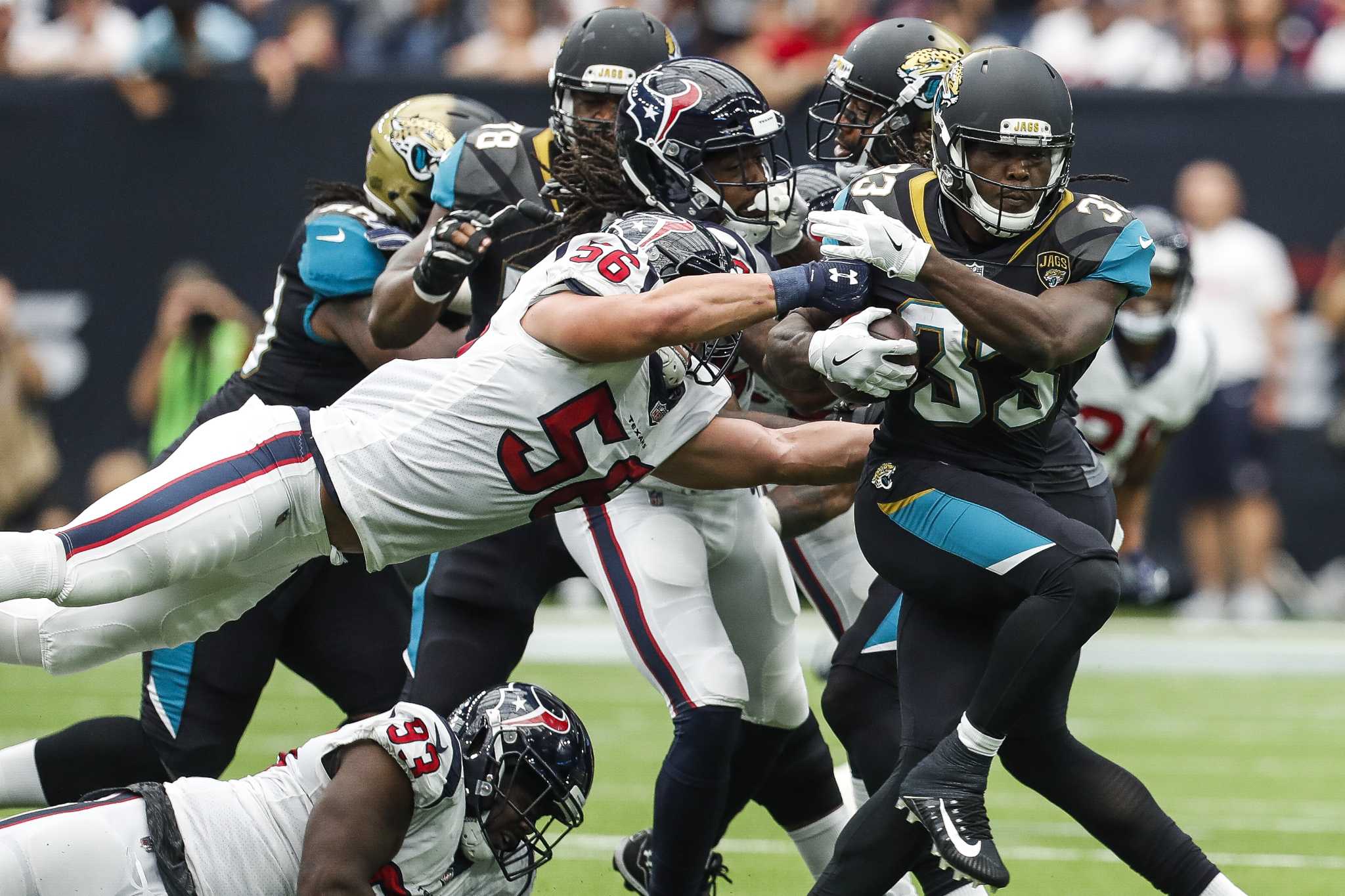 Still rehabbing, Texans linebacker Brian Cushing urges chop-block ban