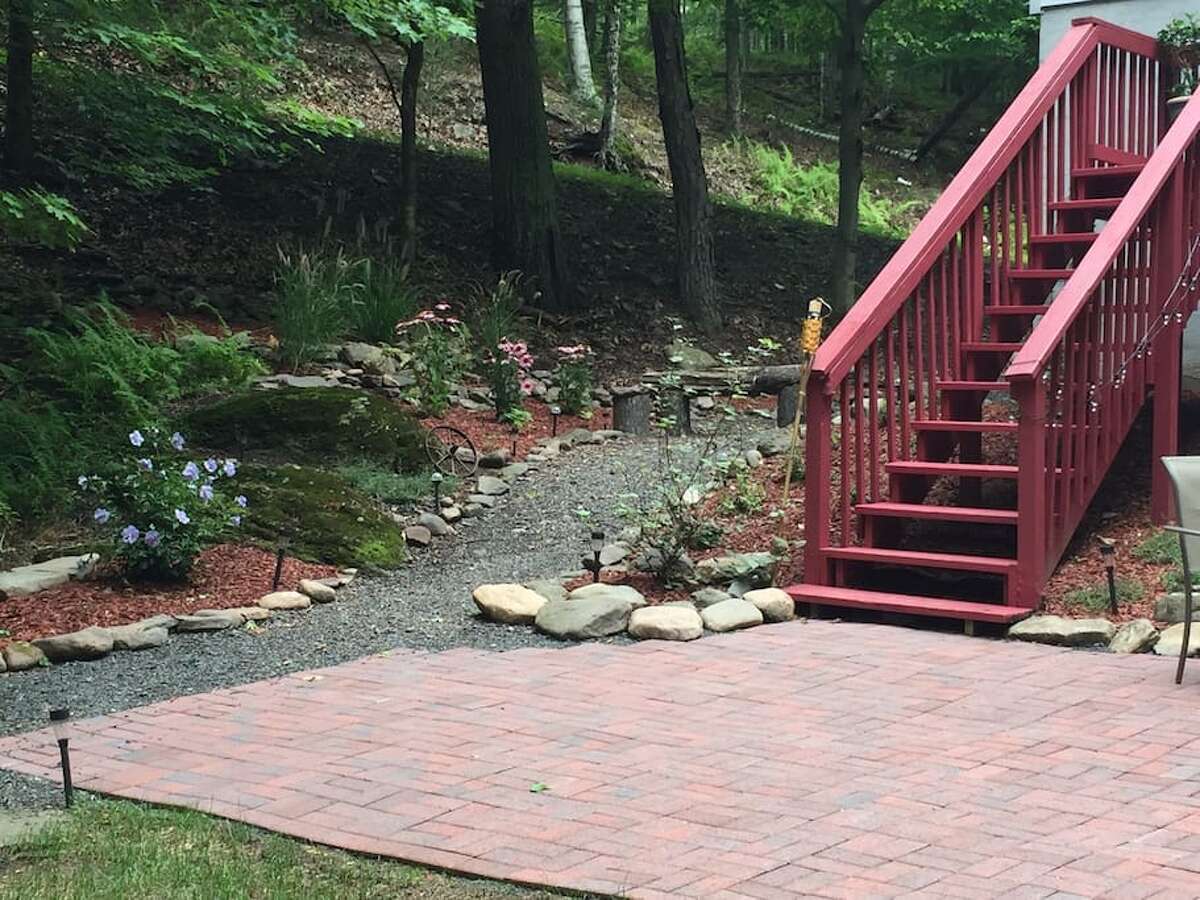 Photos Airbnb fall getaways