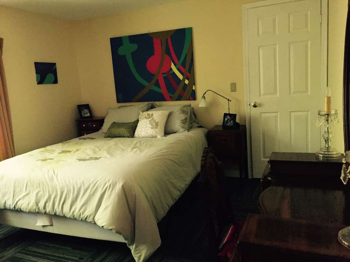 Photos Airbnb fall getaways