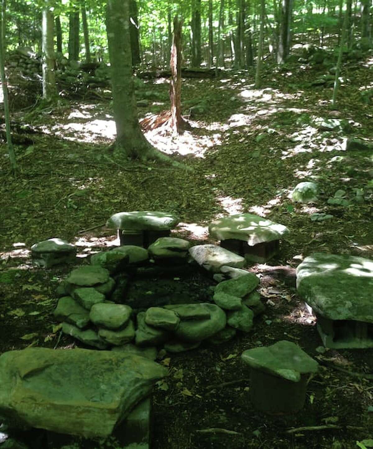 The best Airbnbs for vacationers seeking fall foliage