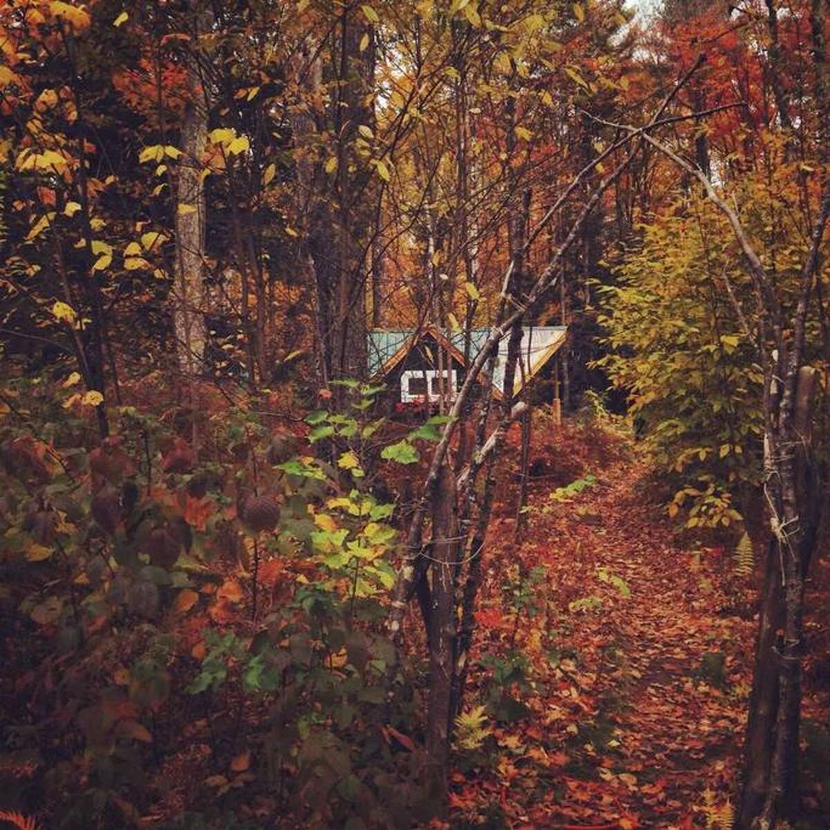 Photos Airbnb fall getaways