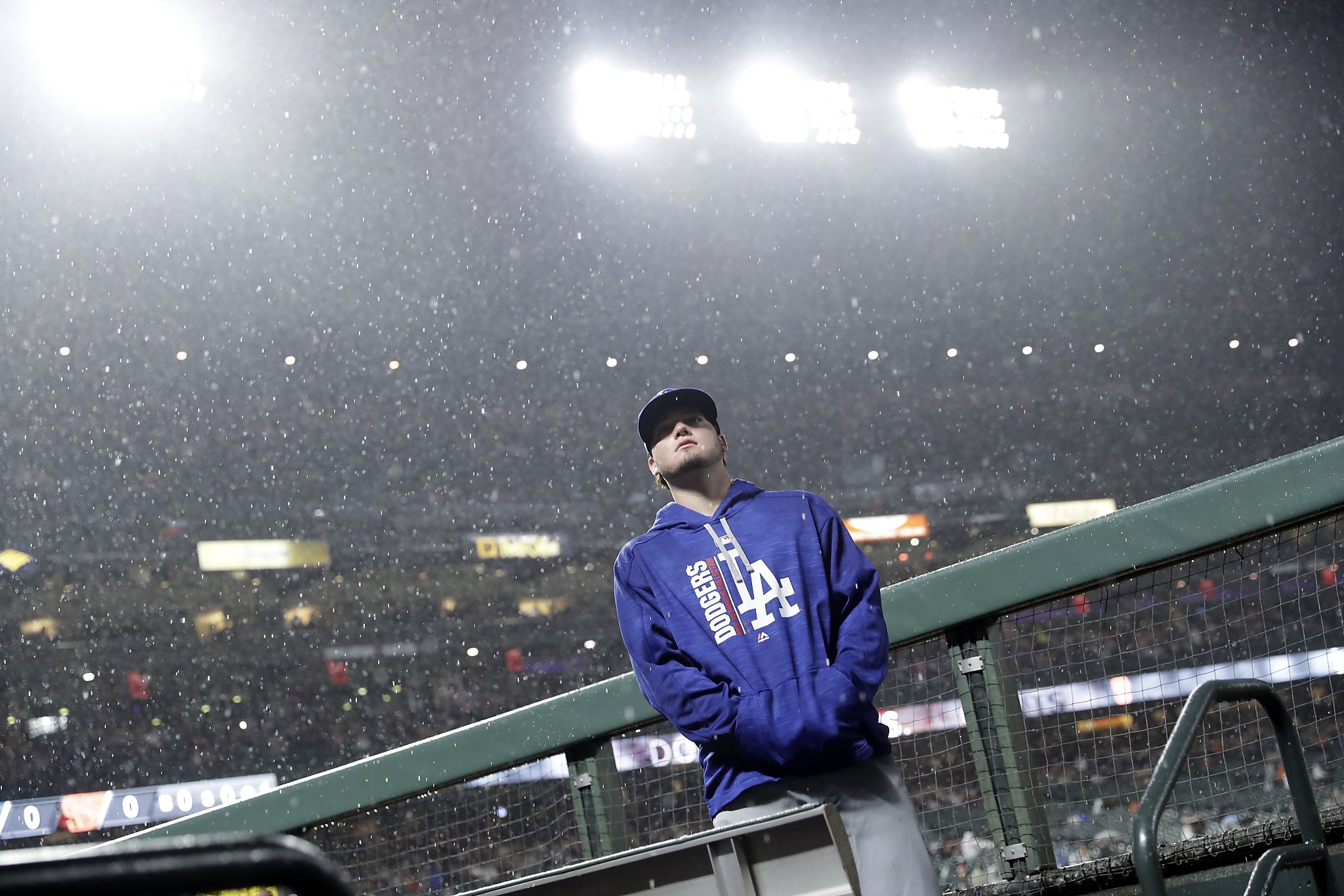 SF Giants-Tigers game postponed after questionable, lengthy rain delay