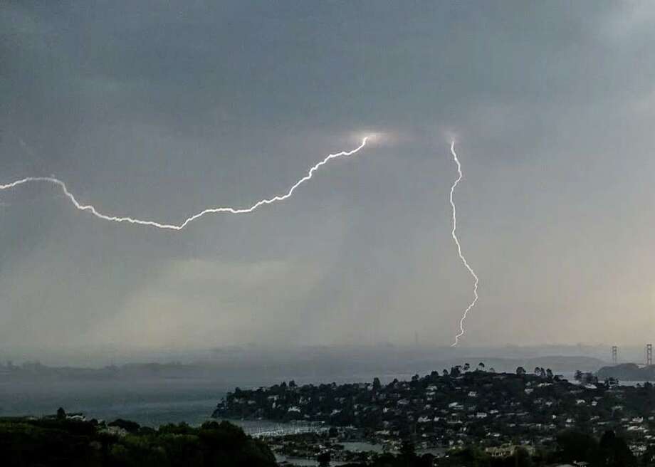 Bay Area sees 1,200 lightning strikes in rare September thunderstorms