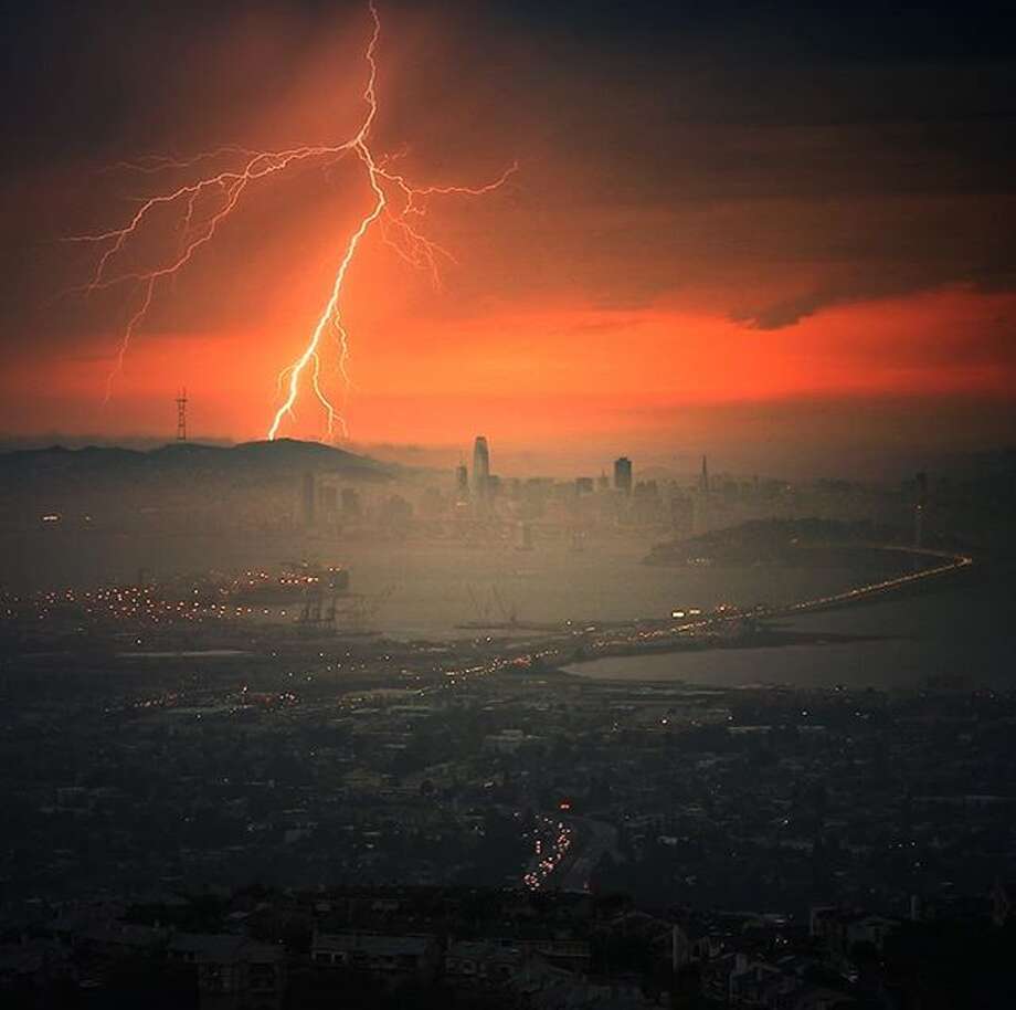 Bay Area sees 1,200 lightning strikes in rare September thunderstorms