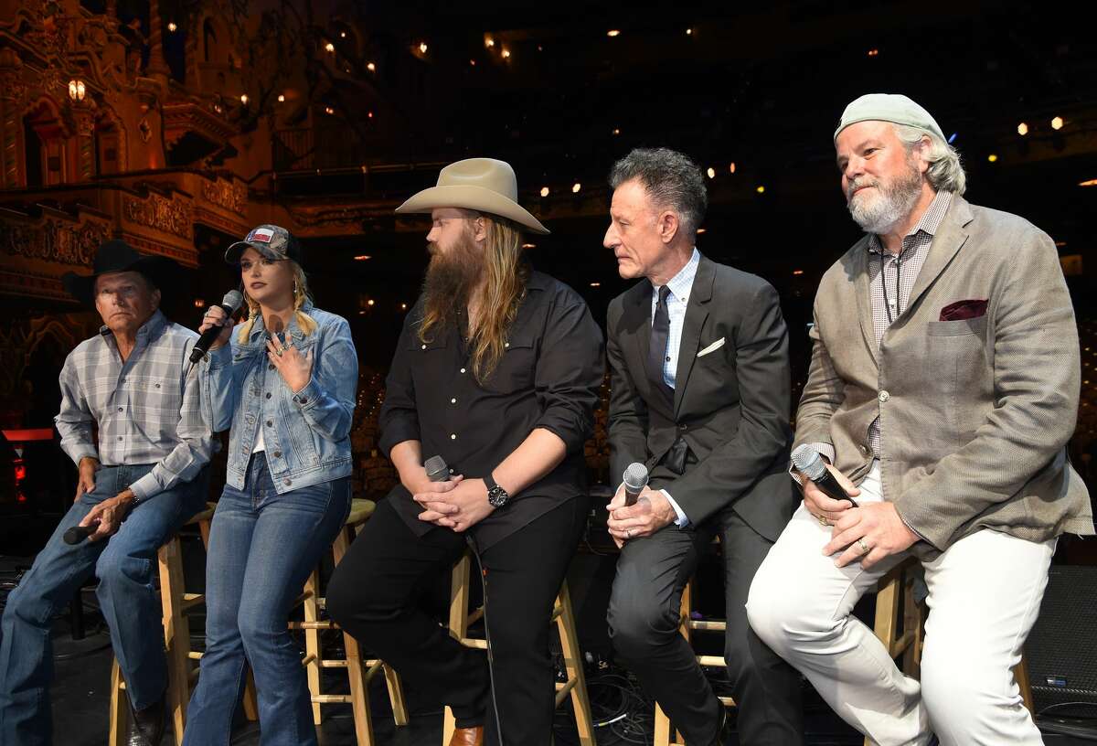 SAN ANTONIO, TX - SEPTEMBER 12: (L-R) Country Icon George Strait, Musicians Miranda Lambert, Chris Stapleton, Lyle Lovett and Robert Earl Keen speak onstage during a Press Conference held prior to Hand In Hand Texas Benefit Concert at Majestic Theatre on September 12, 2017 in San Antonio, Texas. (Photo by Rick Diamond/Getty Images for George Strait)
