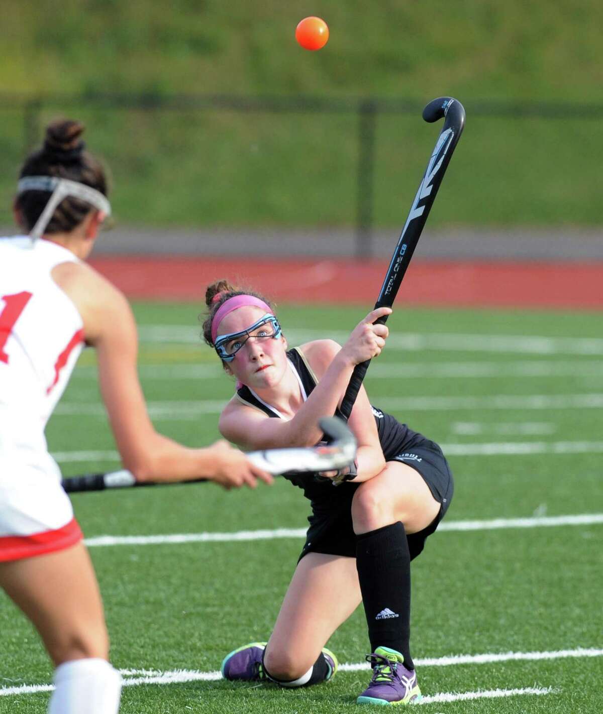 Greenwich field hockey team tops Trumbull, improves to 20