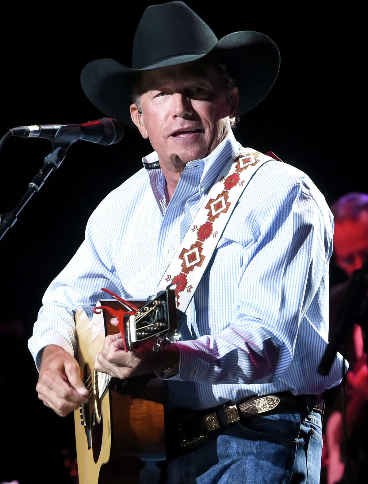 George Strait sews up TV's hurricane telethon with heartfelt songs from ...