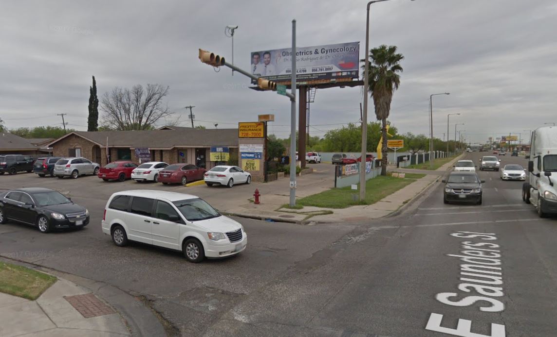 Laredo police searching for suspect in armed robbery of auto insurance