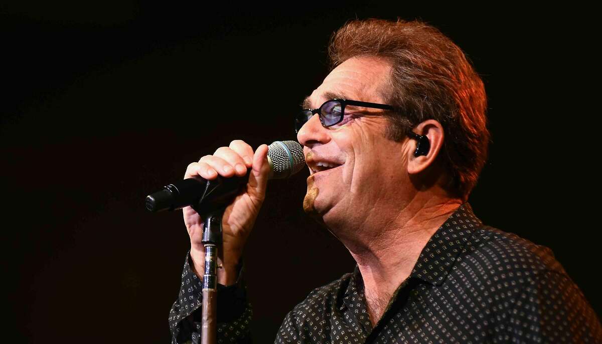Huey Lewis and the News played at the Mohegan Sun Arena on Sunday, July 31, 2016, and after getting off to a slow start, finished strong, taking concert-goers "Back in Time" in the process.
