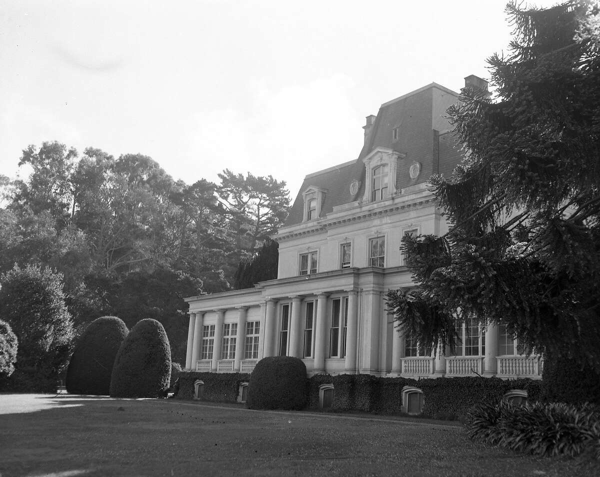 When the Peninsula’s most lavish 19th century mansion went up in flames