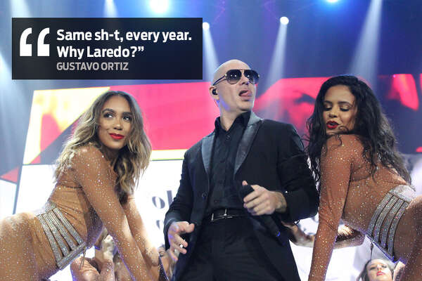 Wtf Laredoans React On Social Media To Pitbull Enrique Iglesias