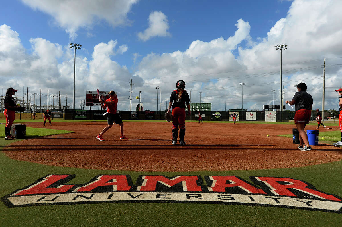 Softball - Lamar University Athletics