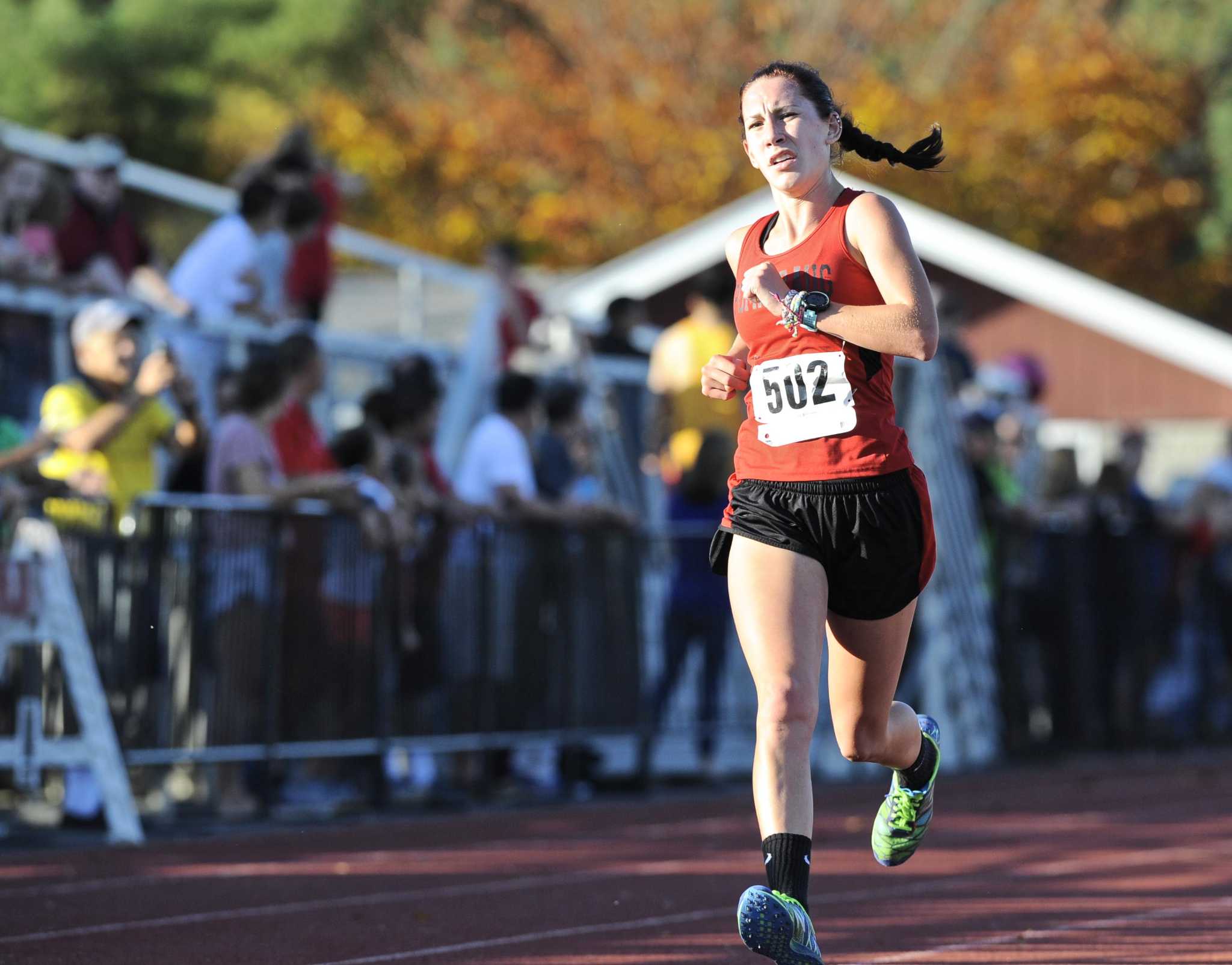 HIGH SCHOOL ROUNDUP Pomperaug runners shine in Wilton Invitational