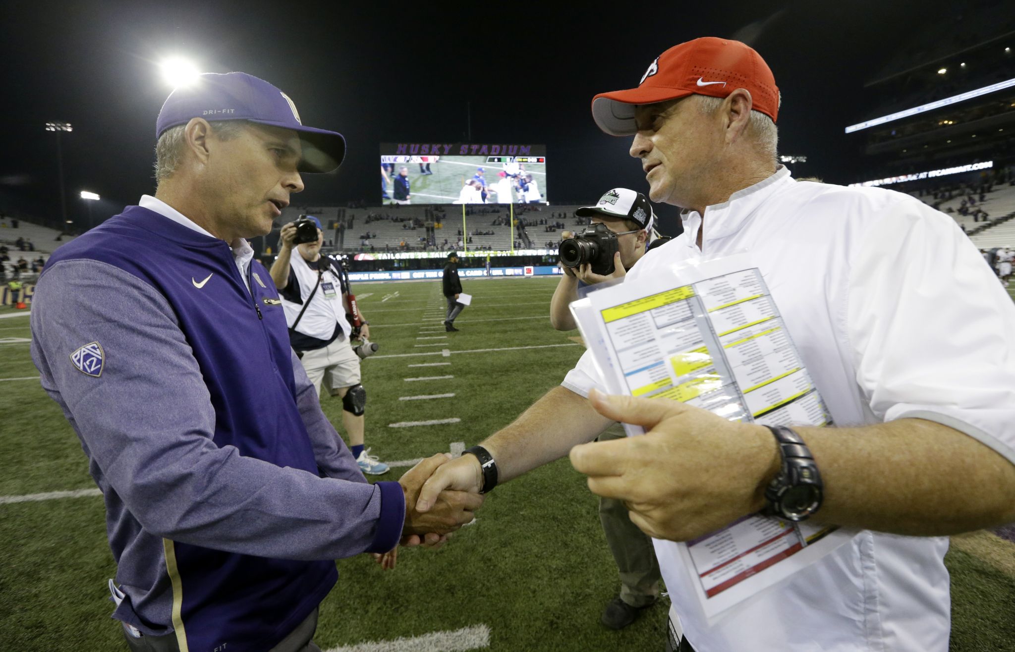 Chris Petersen is no longer the Washington head coach. Defensive  coordinator Jimmy Lake takes over - California Golden Blogs