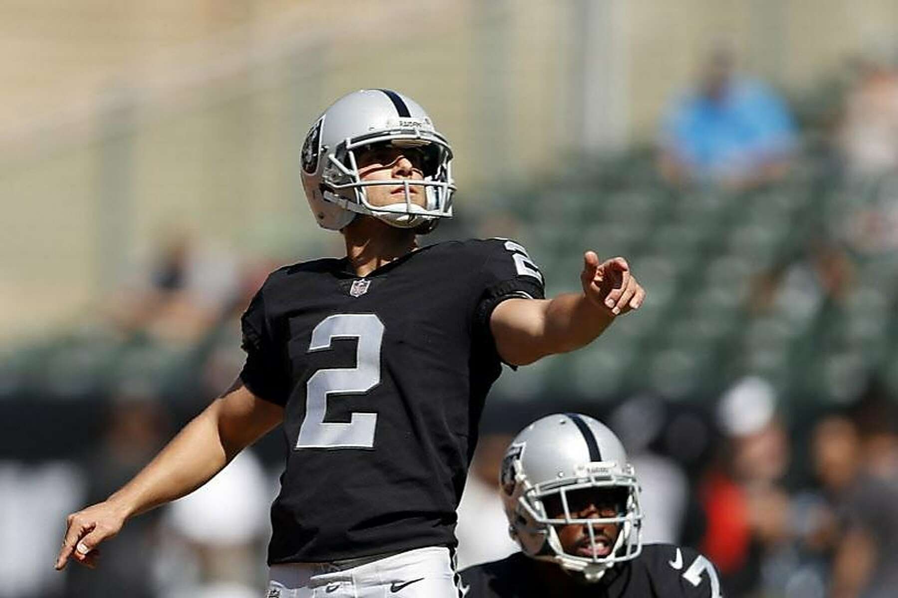 Raiders parting with kicker Giorgio Tavecchio