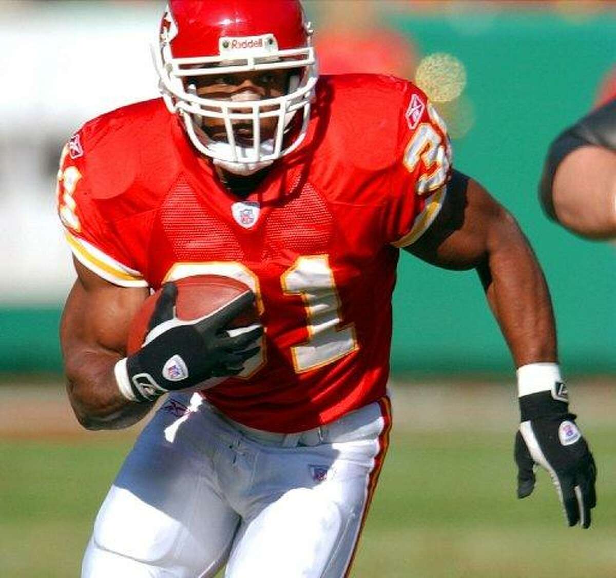 Former Chiefs RB Priest Holmes finds success after football