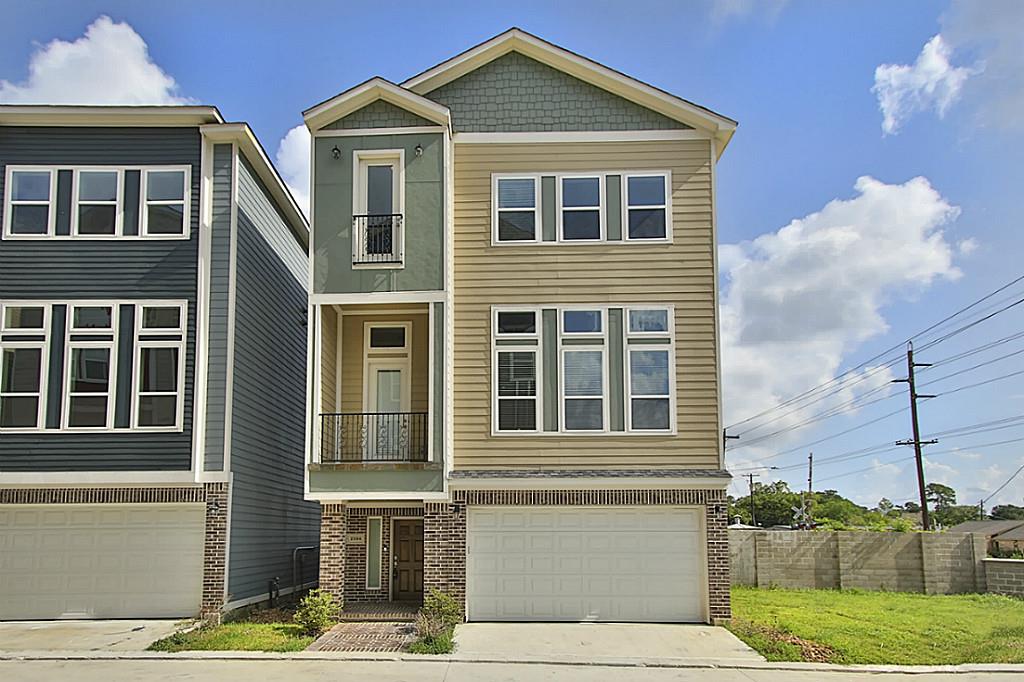 Houston foreclosure postings soared preHarvey