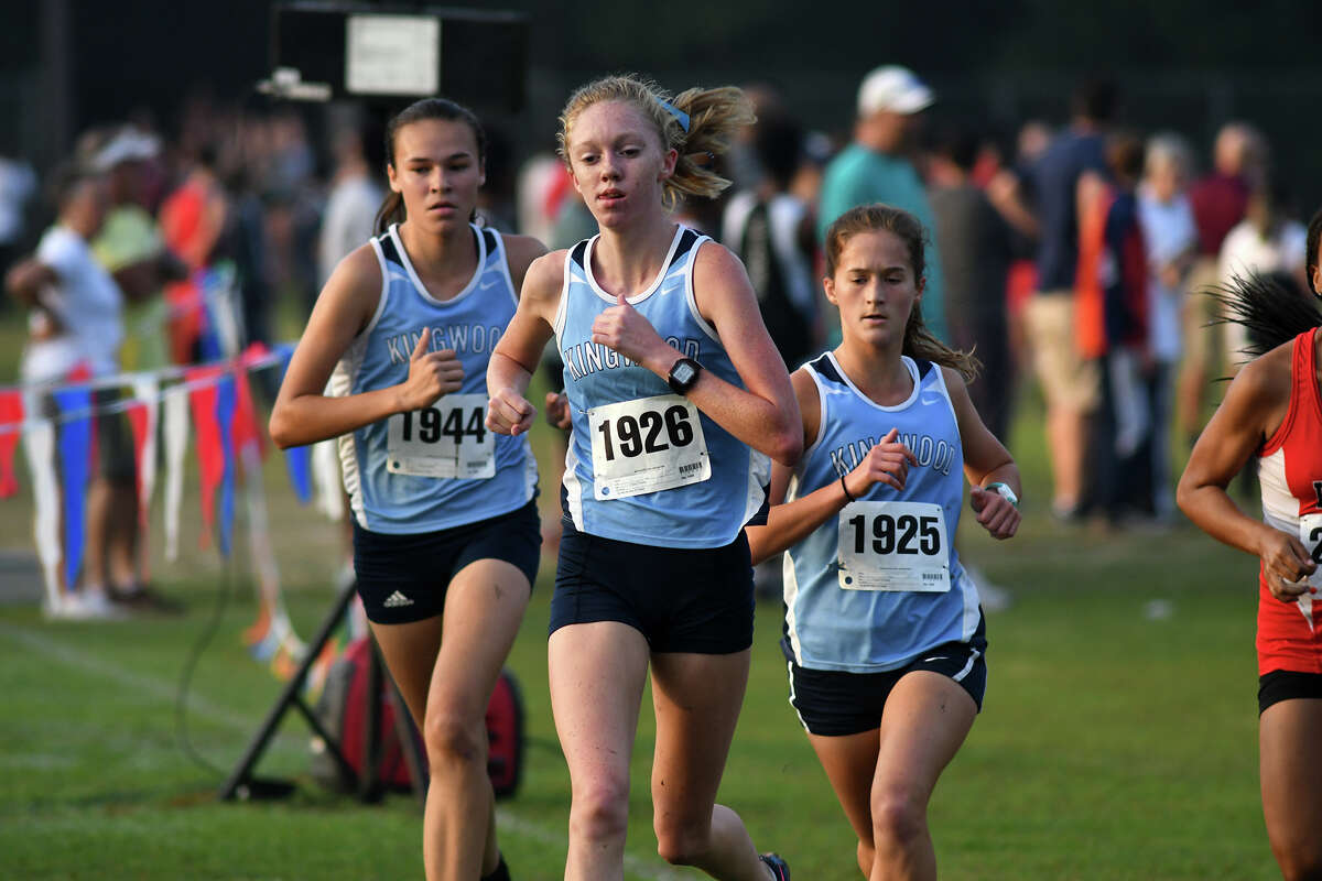 Kingwood Mustang girls cross country wins another meet