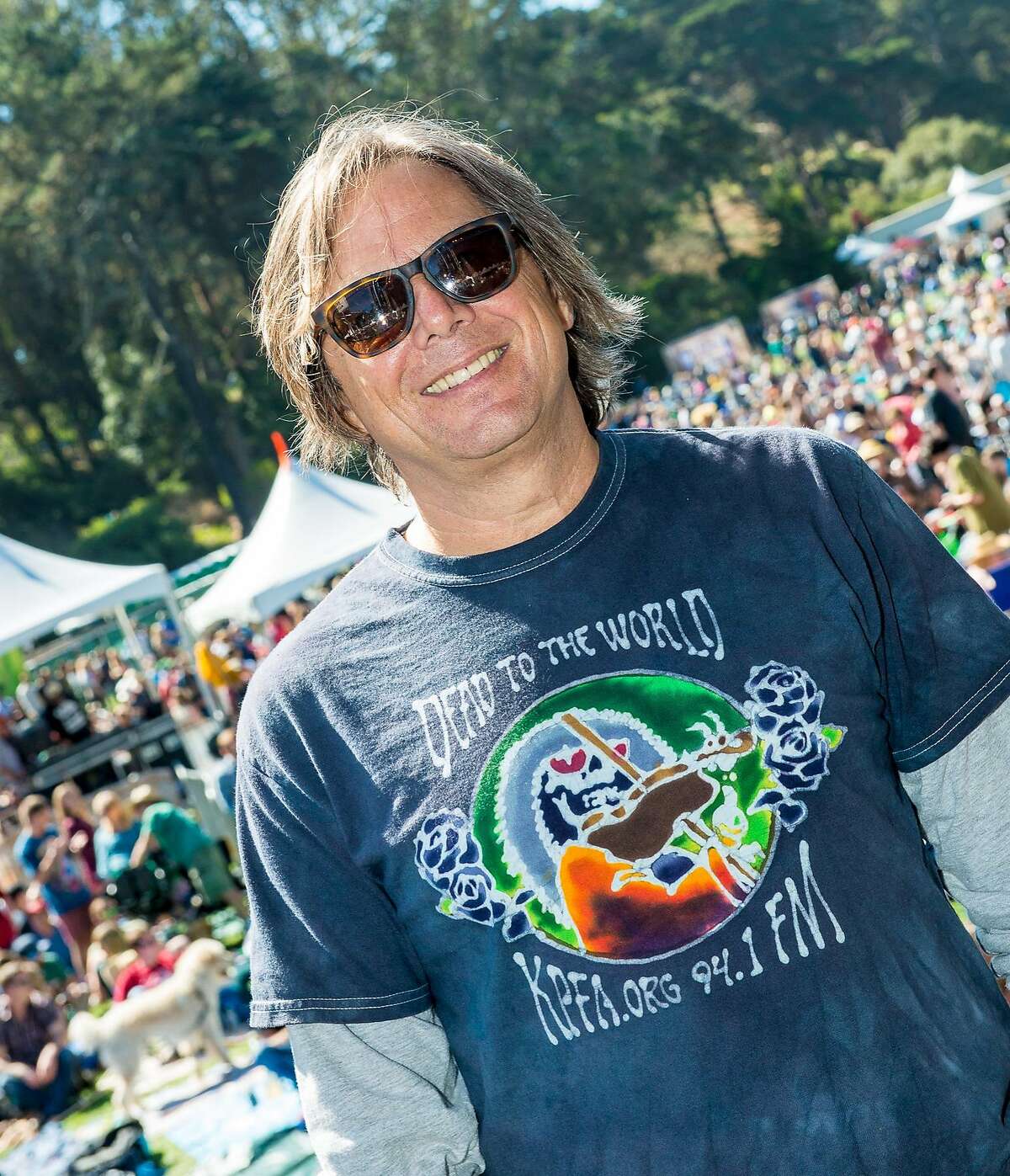 Stage Emcee Tim Lynch at Hardly Strictly Bluegrass in 2016.