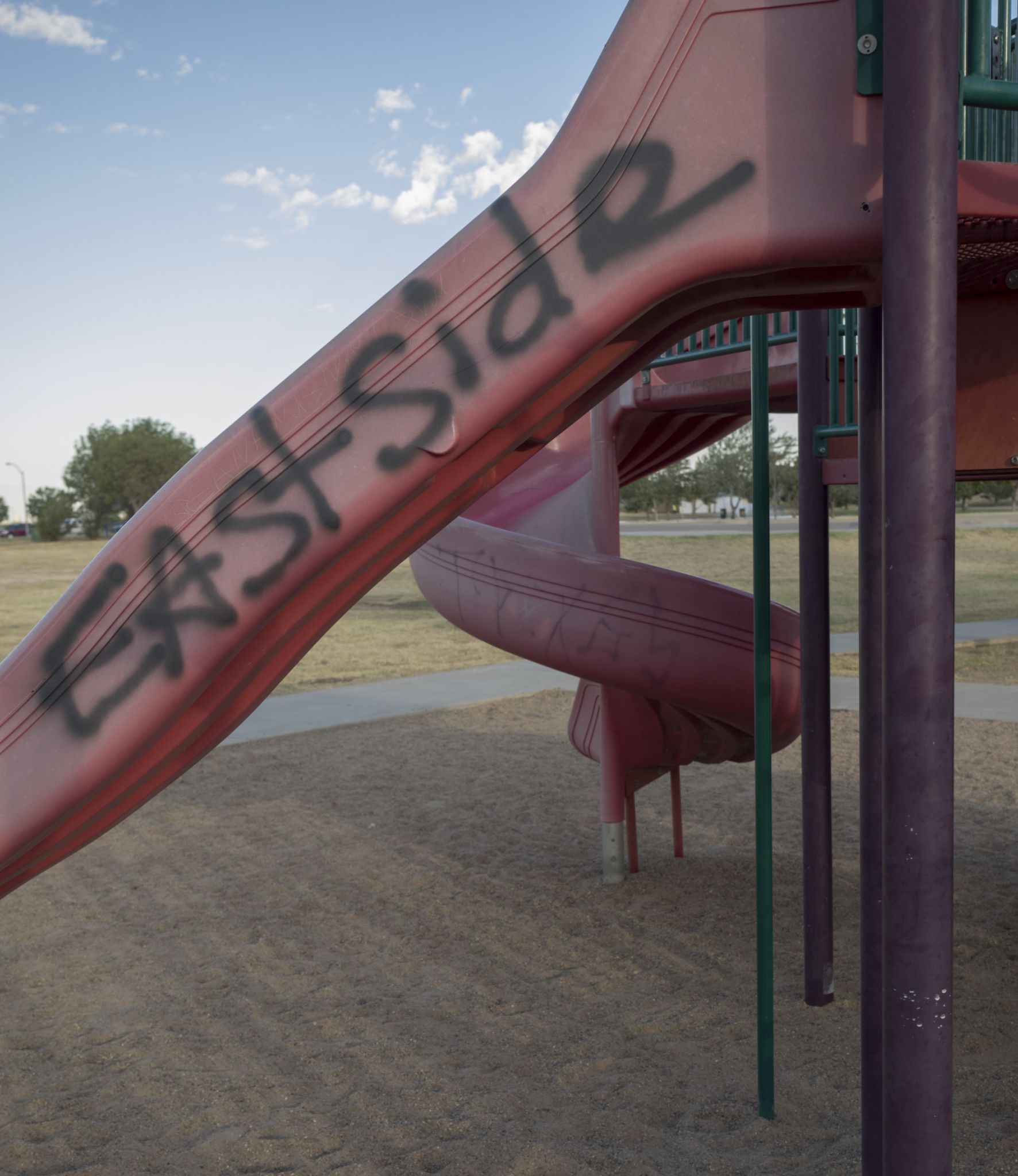 Vandals tag Midland park
