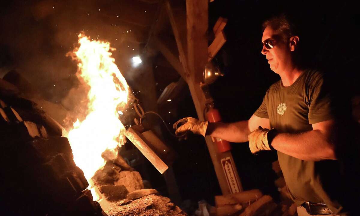 PHOTOS of Woodbridge Potter's Fiery Artistry